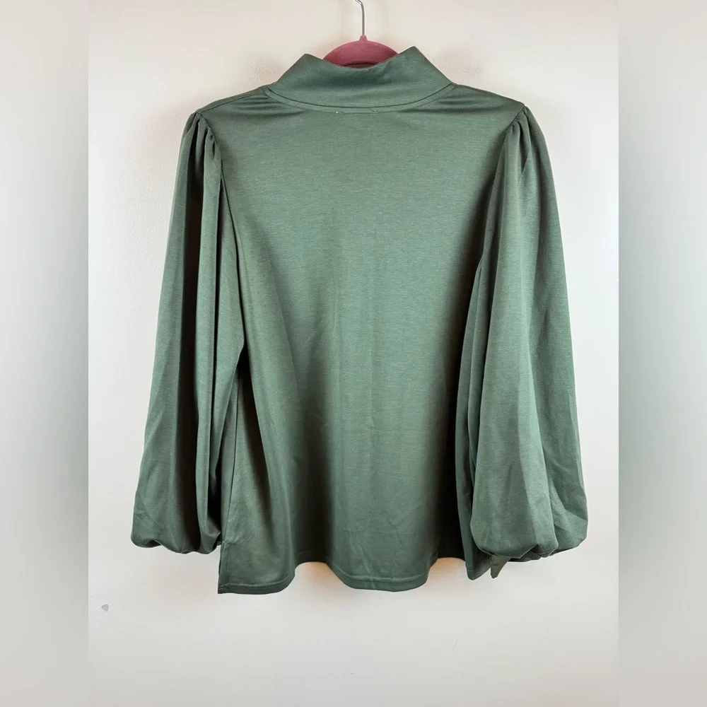 Jodiful Puff Sleeve 1/4 Button Down Top in Olive
